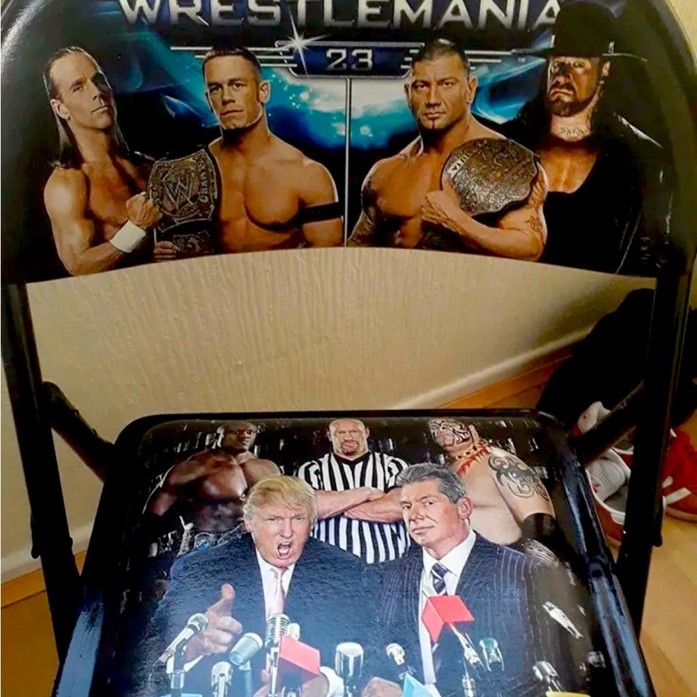Wrestlemania 23 folding chair with Donald Trump on it and in mint condition!